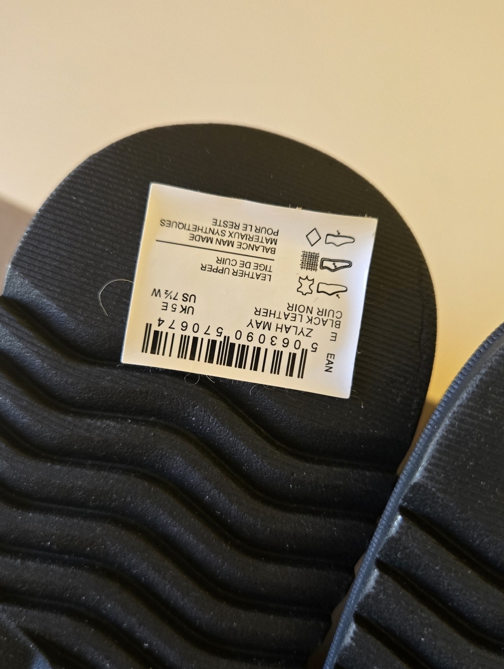 CLARKS Zylah May Casual Shoes Women's Size US 7.5 W Black Leather 26180109 - Picture 10 of 14